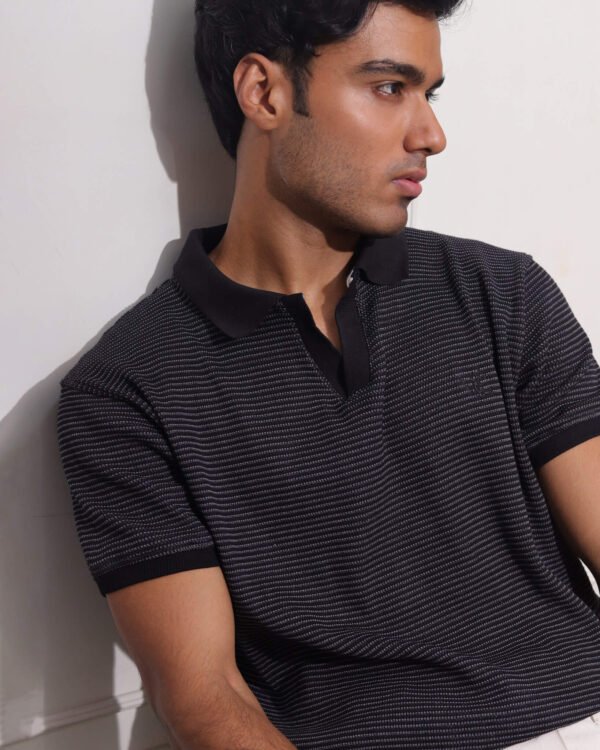 Textured V-neck Polo - Image 2