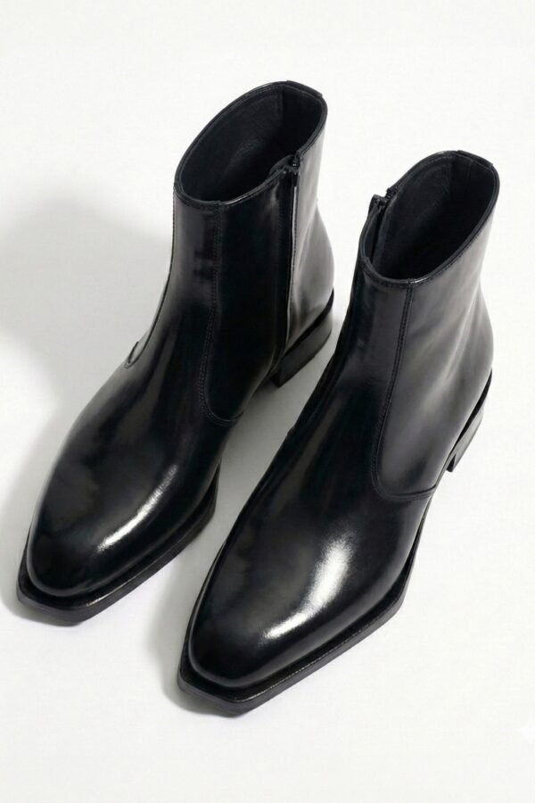 Cuban Heel Leather Boots- Black