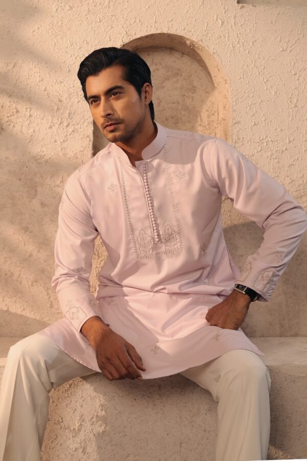 Zavian pink