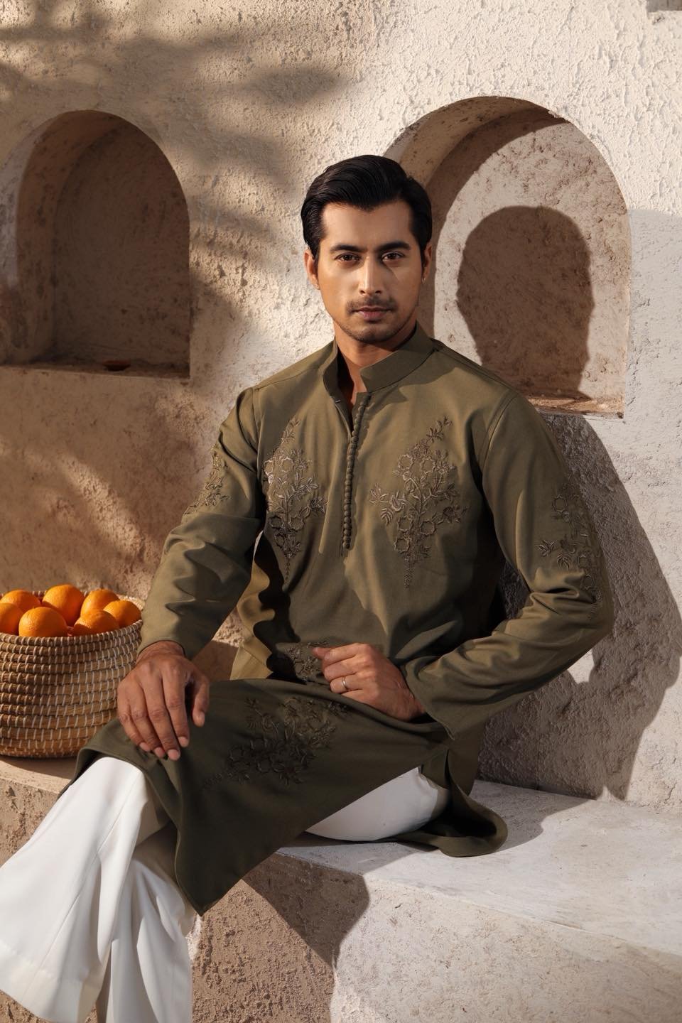 Zaroon Olive Green